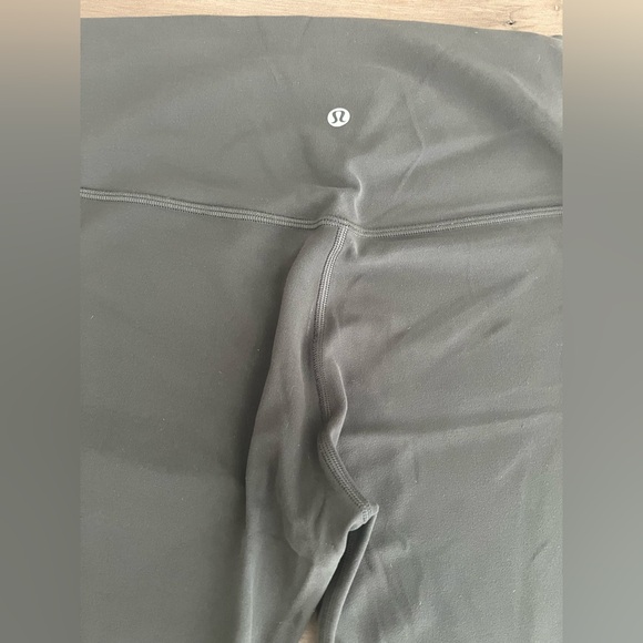 Lululemon Align High Rise Crop 21” - Picture 5 of 6